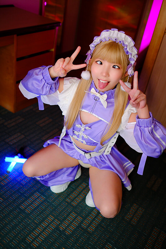 「【美少女】コスプレイヤーがごっくん＆中出しでAVデビュー！アイドル志望の素人娘を完全撮影」のサンプル画像2枚目