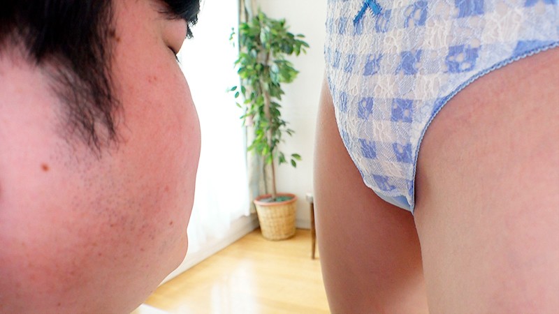 「樋口みつは・葉月桃ら痴女6人のパンチラ顔騎責め｜尻フェチ必見の手コキ＆局部アップ」のサンプル画像12枚目