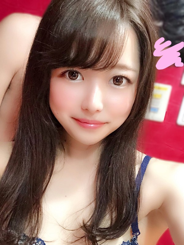 「清楚な微乳美少女ひかりとの生ハメ撮り中出しセックス｜素人風プライベート映像」のサンプル画像1枚目