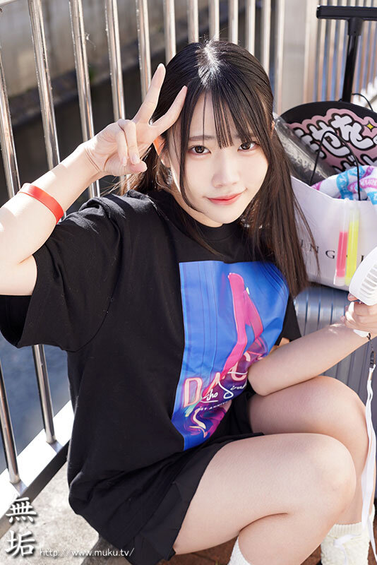 「【素人】巨乳の女オタク同担友達と一線を越えて3P中出し!推しより身近な彼女にハマった日」のサムネイル