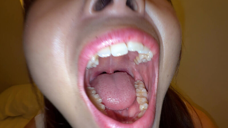 「【赤城穂波】素人お姉さんをナンパ!初体験の喉奥チャレンジ&超長舌を徹底観察【個人撮影】」のサンプル画像2枚目