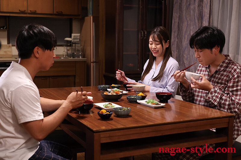 「滝川すみれ 巨乳人妻が禁断の関係に溺れる濃厚セックス|美人妻の背徳プレイ」のサンプル画像9枚目