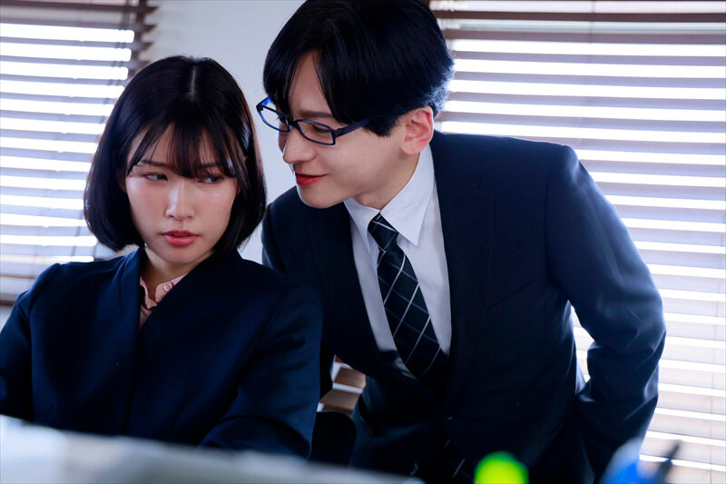 「宮城りえがカップルで魅せる濃密プレイ|デカチン巨根に身体を委ねる甘い時間」のサンプル画像8枚目