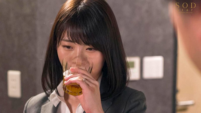 「宮島めい×媚薬NTR│元カレとの禁断キメセク相部屋で堕ちていく人妻の寝取られドラマ」のサンプル画像5枚目