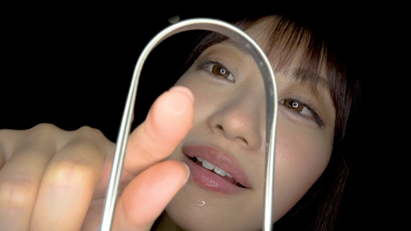 「笠木いちか 口内観察&指しゃぶり動画|素人お姉さんの開口器プレイが話題【個人撮影】」のサンプル画像14枚目