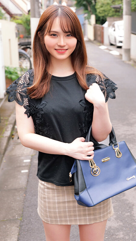 「スレンダー美少女JDをナンパして即ハメ中出し！素人女子大生りの・みなみの激イキ絶頂セックス」のサンプル画像1枚目