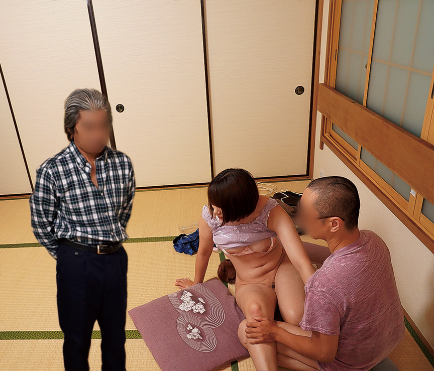 「息子の嫁8人2枚組8時間BEST4」のサンプル画像12枚目