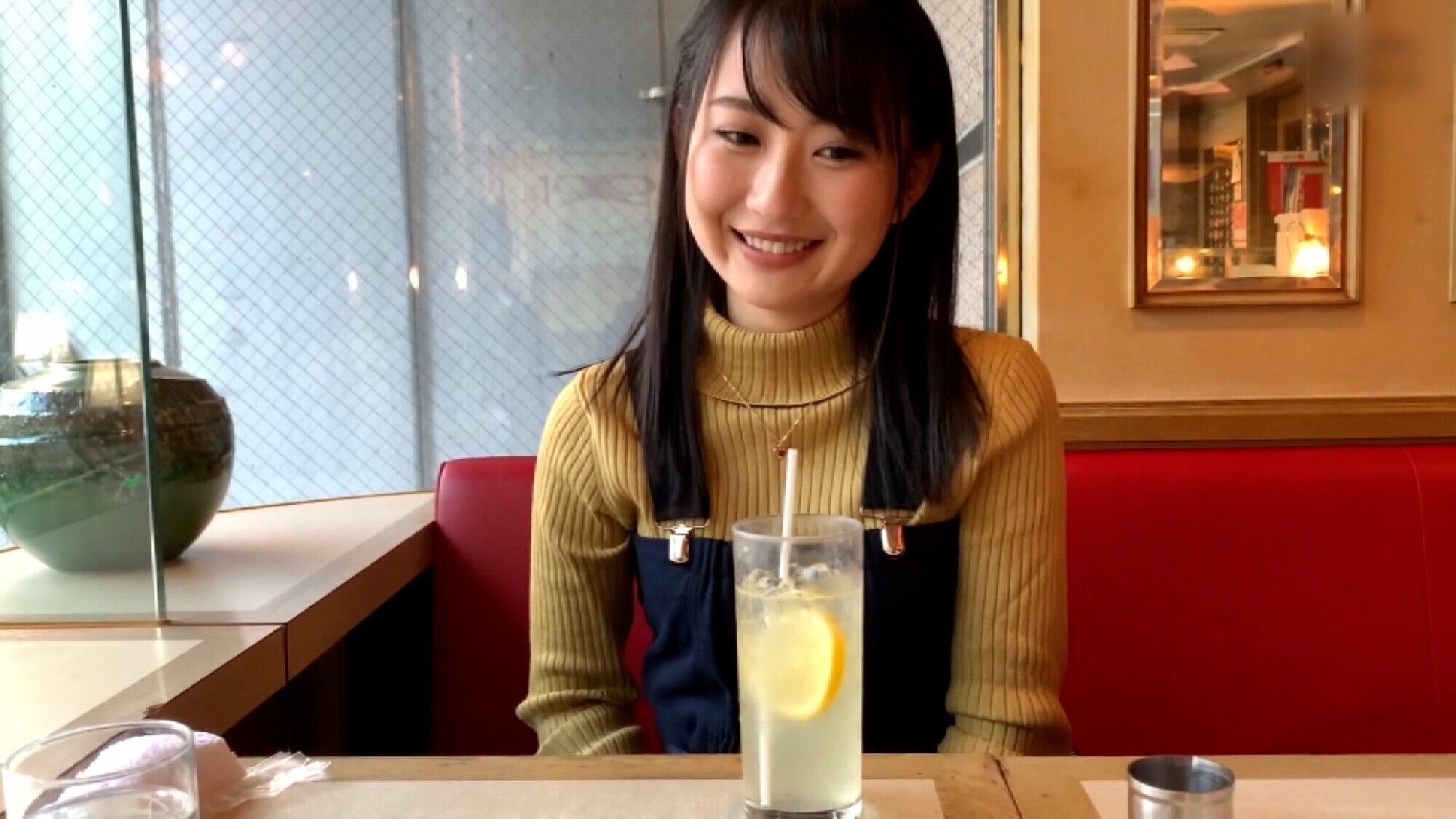 「彼氏に内緒でマッチアプリで現れた黒髪清楚系美女と個撮テイでノンストップパコパコ嵌め撮りSEX！」のサムネイル