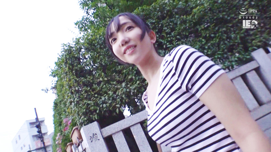 「【美咲音】素人女子大生と密着混浴体験！恥じらうウブな反応がたまらない入浴エッチ」のサンプル画像1枚目