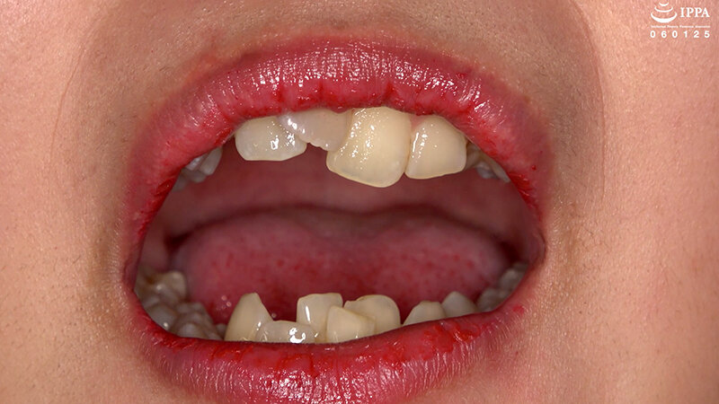 「【相楽さゆな】美少女M女の口内観察&巨大女フェチプレイ|歯・口腔フェチ動画」のサンプル画像8枚目