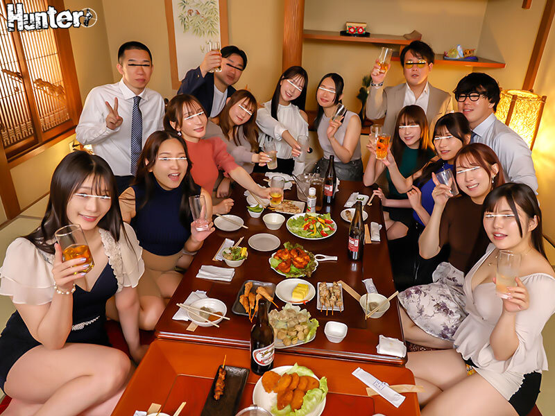 「【素人】ヤリサー同窓会で再燃！30代男女のフェラ・騎乗位・中出し乱交プレイ」のサンプル画像2枚目