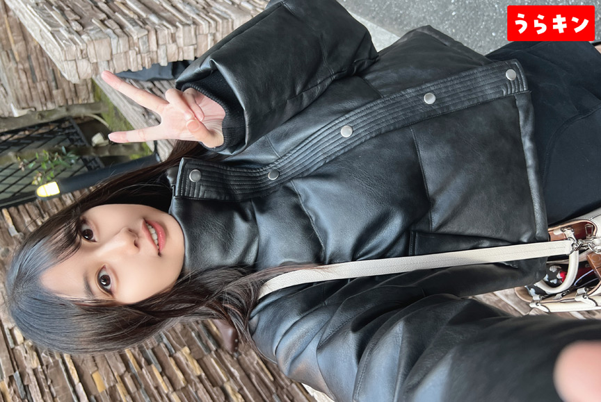 「【優梨まいな・都月るいさ】素人美女3人との濃厚ハメ撮りデート！大量発射の4時間収録映像集」のサンプル画像7枚目