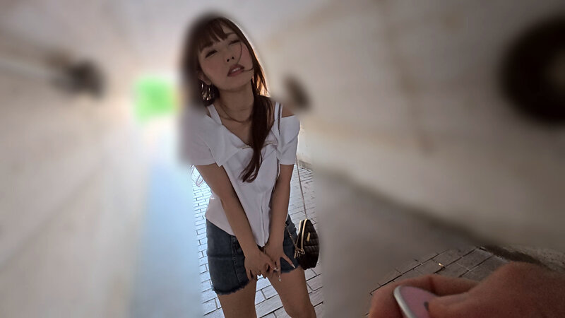 「逢沢みゆの巨乳×巨尻ハメ撮り動画｜野外露出＆中出しデートで魅せるノーブラおっぱい」のサンプル画像3枚目