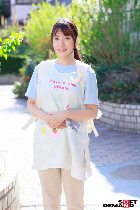 「【素人保育士】マジックミラー号で母性溢れるお姉さんが童貞筆おろし!激ピストン中出しの衝撃展開」のサンプル画像4枚目