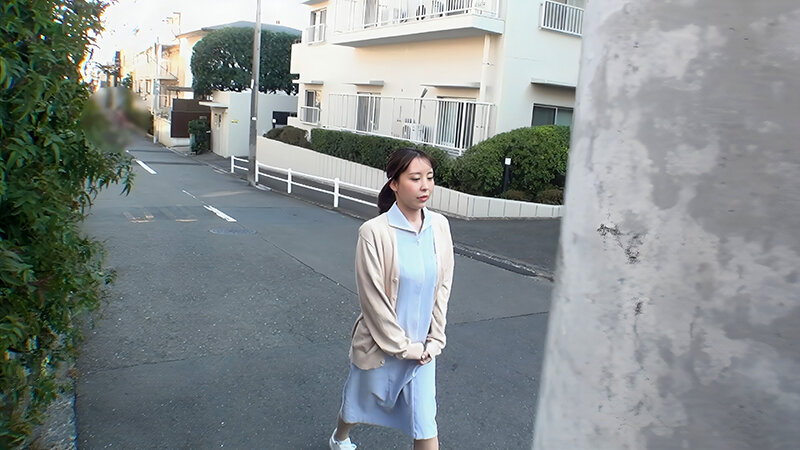 「美女32人に夢の中で中出し!女子校生・お姉さん・人妻が眠りながら感じる5時間SP」のサンプル画像6枚目