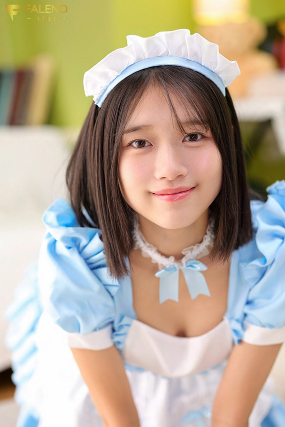 「ヌキ無し店なのに挑発して裏オプで射精させてくれる小悪魔メイドリフレ 生田さな」のサムネイル