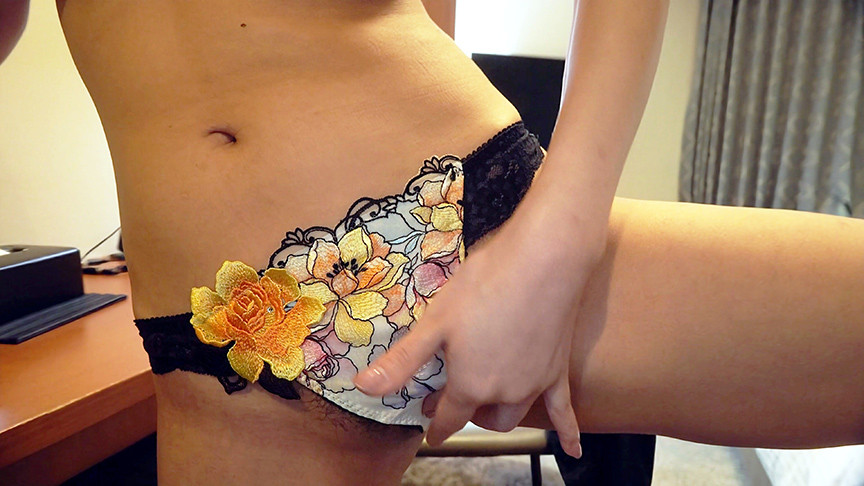 「碧波しずくの自撮りオナニー動画「あたシコ！」で見せる濃厚一人エッチ」のサンプル画像3枚目