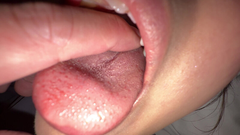 「【谷田かりな】素人お姉さんをナンパしてディープキス!濃厚キス好き必見の個人撮影動画」のサンプル画像4枚目