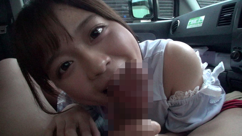 「【素人美少女】野外露出フェラ32人収録！どこでも大胆ご奉仕する可愛い娘たちの個人撮影5時間」のサンプル画像20枚目