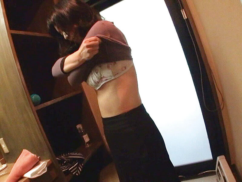 「【熟女】艶やかな和服美人が魅せる人妻の色気|浴衣姿の濃厚プレイ【AIリマスター版】」のサンプル画像2枚目