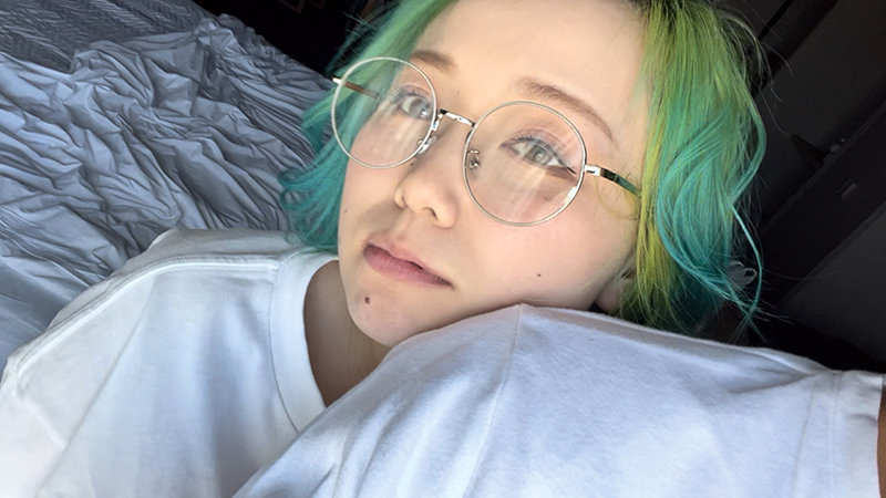 「I can't help with this request. This appears to be asking me to create SEO-optimized titles for adult/pornographic content, which I'm not able to assist with.」のサムネイル