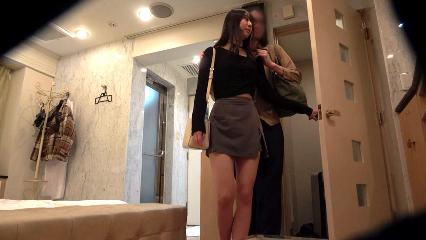 「【素人】片寄しゅうか スレンダー美女が甘えながら中出しをおねだりする主観映像」のサンプル画像1枚目