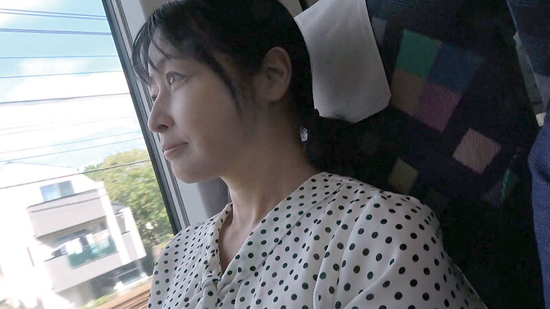 「【人妻Resort】50歳熟女めぐみの禁断の不倫情事｜人妻・主婦が魅せる大人の色気」のサムネイル