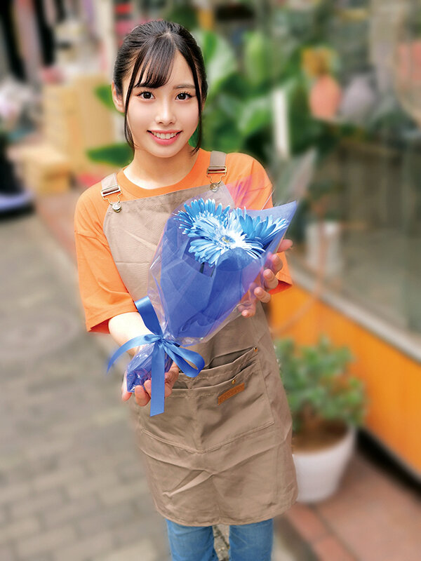 「【素人】巨乳看板娘が童貞くんを筆下ろし!ナンパから中出しまでの奇跡展開【職業色々】」のサンプル画像2枚目