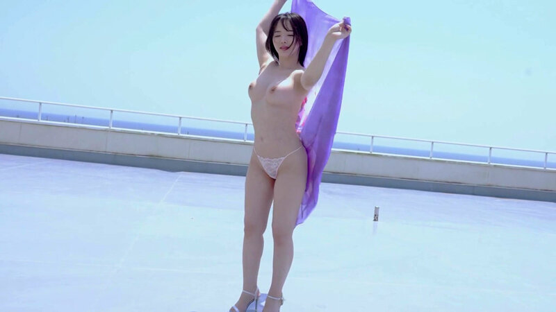 「三宮つばき セクシー巨乳グラビア「潮騒のエリジウム」魅惑のボディを大胆披露」のサンプル画像10枚目