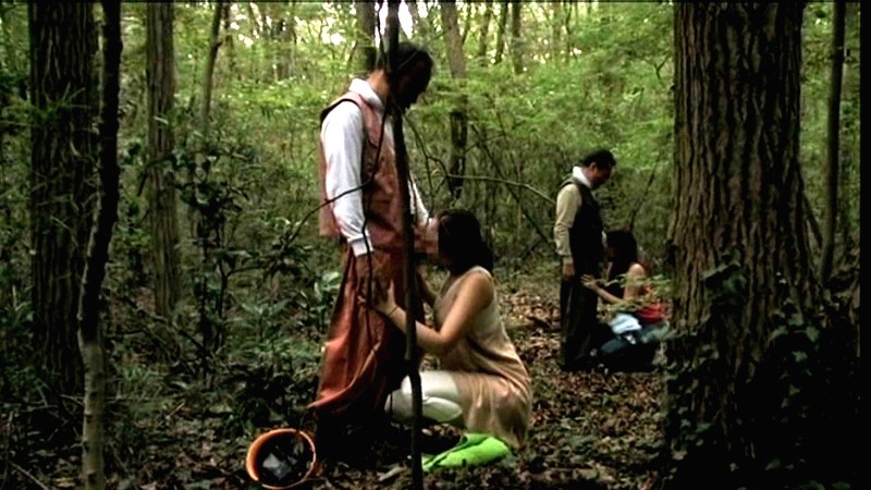 「杉本蘭・大隈恵令奈・細川まり出演|人妻熟女の野外露出プレイ|借金返済のため裏バイトに手を染める妻たち」のサンプル画像7枚目