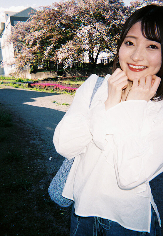 金曜の夜、何度も中出しをした想い出を残したくて…ほんわか美人セフレちゃん中城葵と朝から晩まで精飲と中出しをした週末2日目の記録