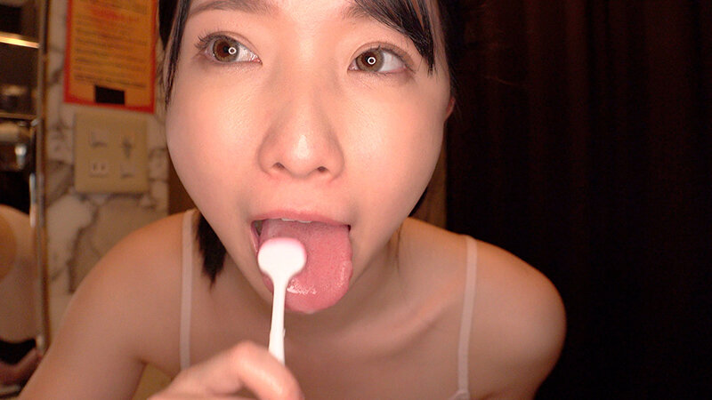 「宮西ひかる 不倫セフレとハメ撮りデート 中出し＆ごっくんで全肯定してくれる人妻との秘密の関係」のサンプル画像16枚目