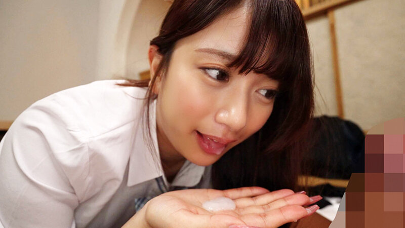 「五芭・黒島玲衣・北岡果林が魅せる制服女子校生の大胆フェラ!痴女JKの誘惑テクニック」のサンプル画像9枚目