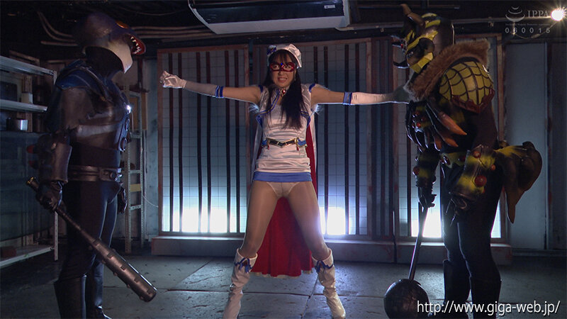 「楠木花菜が魅せる女戦士ヒロイン陥落!魔法美少女戦士フォンテーヌの壮絶バトル」のサンプル画像10枚目