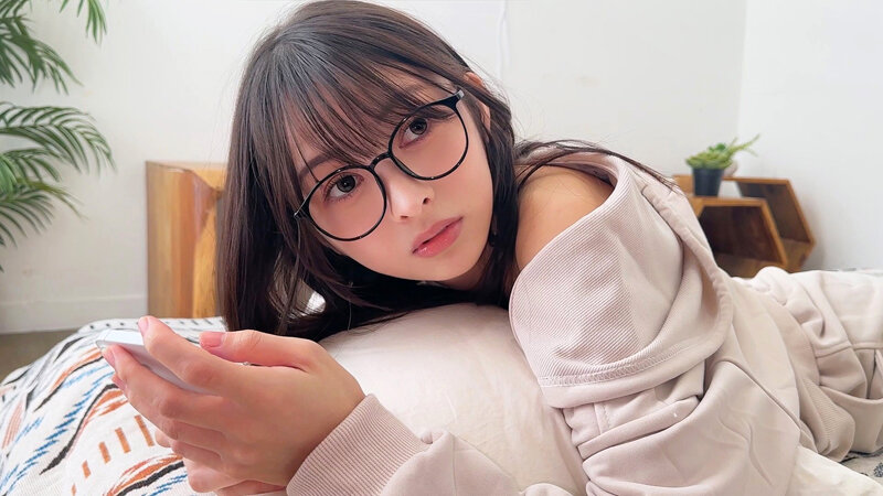 「【美少女】巨乳ニート娘と自宅で濃厚イチャラブ!潮吹き・中出しハメ撮り285分【素人風】」のサムネイル