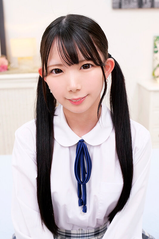 「南日菜乃が学生服姿でナンパ企画に挑戦！クンニ我慢失敗で中出し罰ゲームの結末」のサンプル画像1枚目