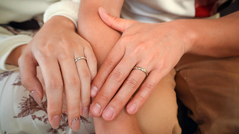 「【素人人妻】巨乳奥様ちかさん27歳のカップル撮影で中出しSEX【個人撮影】」のサンプル画像3枚目