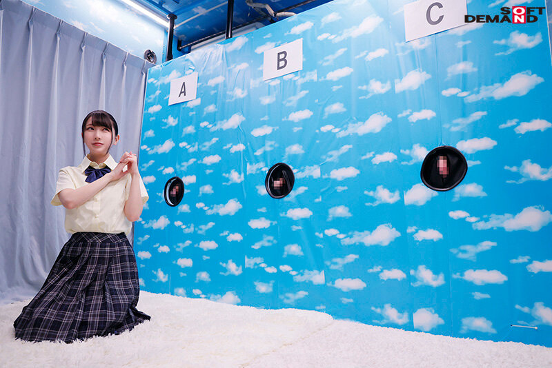 「【素人JK】マジックミラー号で学園のマドンナが彼氏当てゲームに挑戦!手コキ&フェラでご奉仕する女子校生ナンパ企画」のサンプル画像15枚目