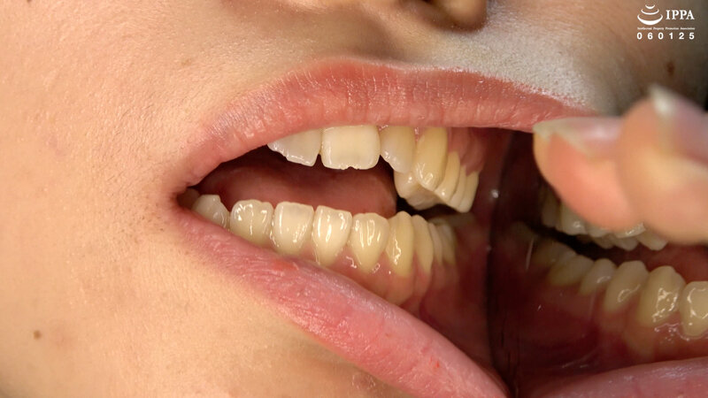 「【江澄ゆゆ】美少女M女の口内・のどちんこ観察!激レア接写で魅せる歯フェチ動画」のサンプル画像8枚目