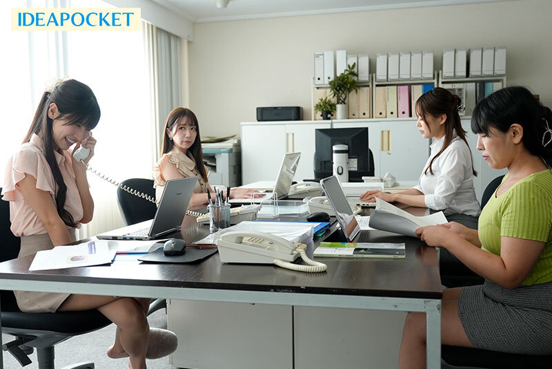 「桜空もも OL新人社員が中出しアクメで絶頂！嫉妬された可愛い女子社員の衝撃オーガズム体験」のサムネイル