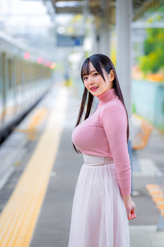 「恋渕ももなの美乳パイズリ＆ハメ撮り映像！巨乳を堪能する2泊3日イチャラブ旅行」のサンプル画像3枚目